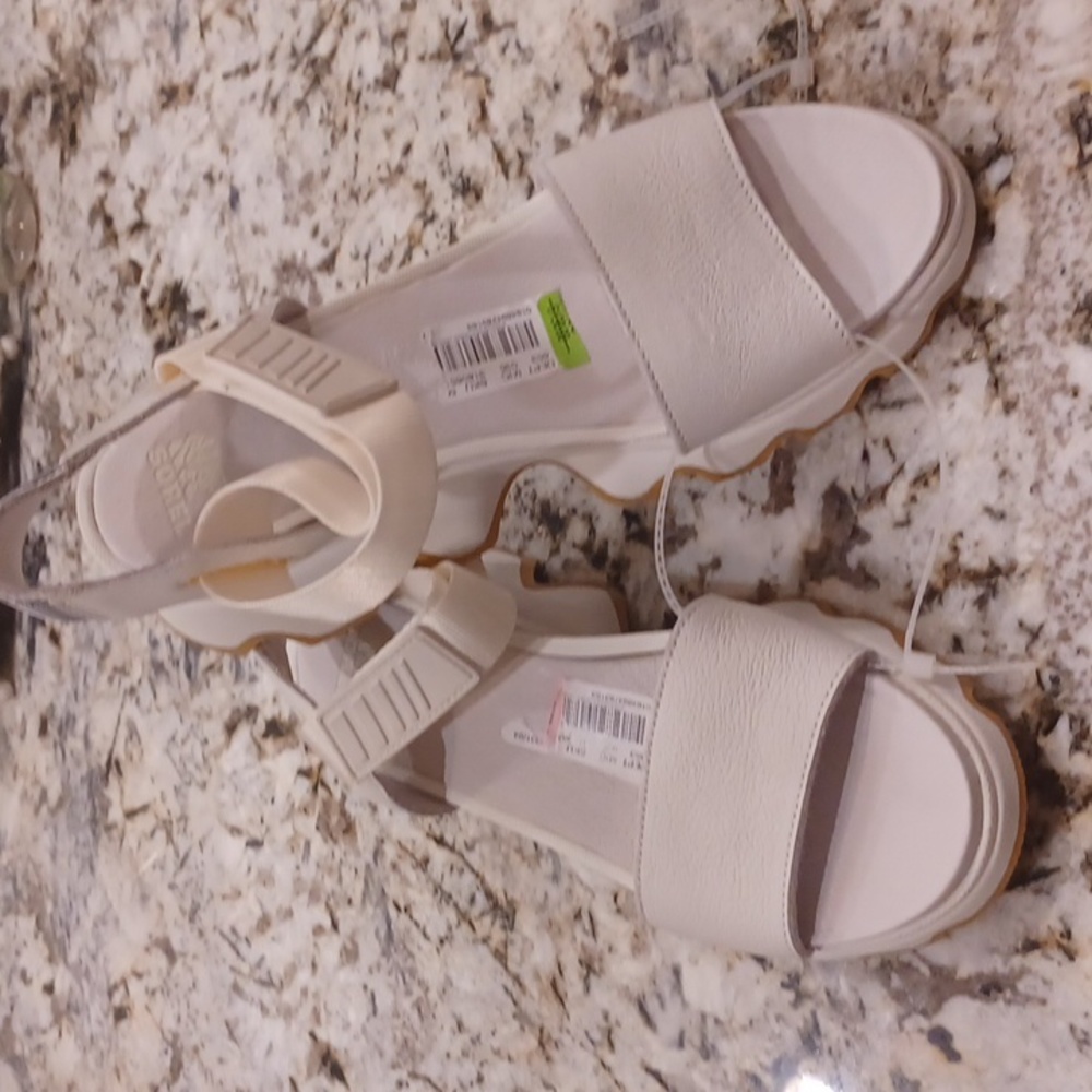 Sorel Women's Kinetic Chunky Sandals White NEW WOMEN'S Size 10 - Picture 4 of 15